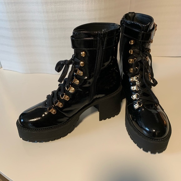 Boots - Picture 2 of 3